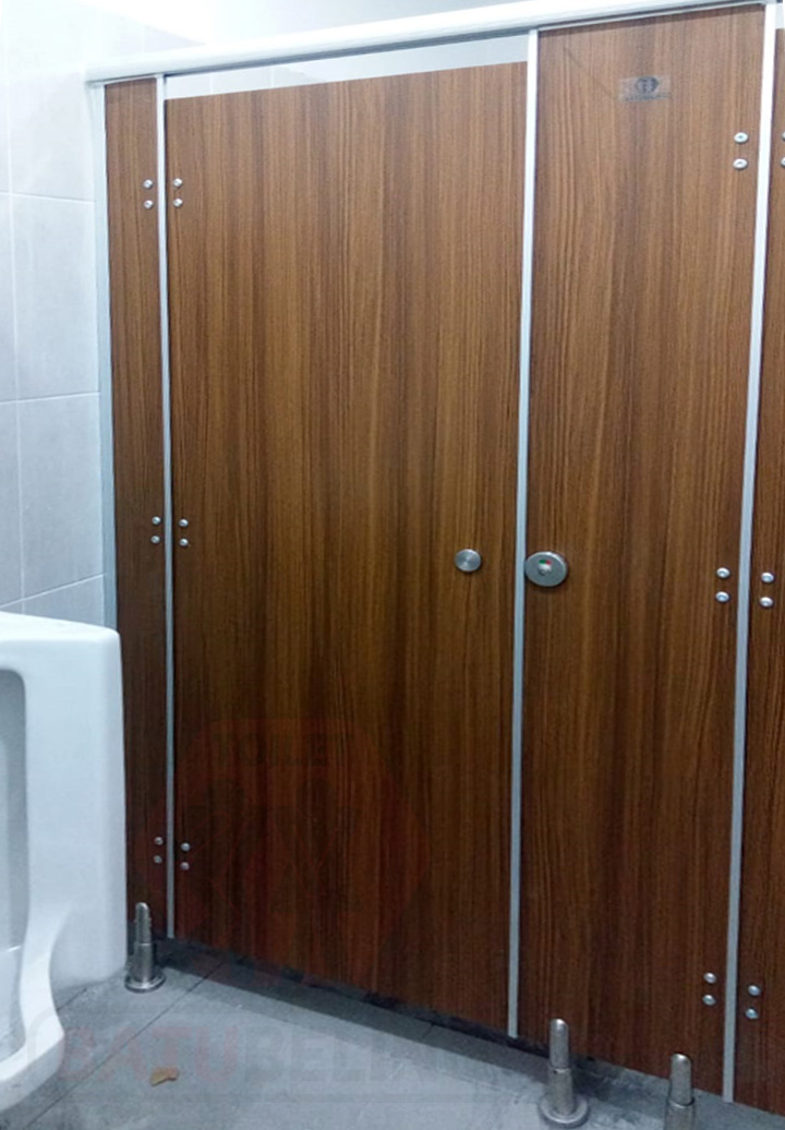 Workshop Inka Kabupaten Banyuwangi 1 https://www.batubeling.com/workshop-inka-kabupaten-banyuwangi/ Workshop Inka Kabupaten Banyuwangi cubicle toilet April